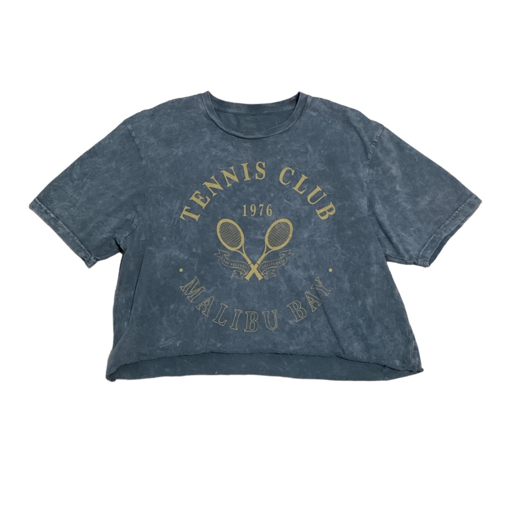 cropped graphic tee
